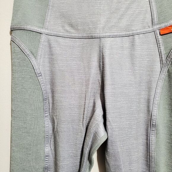 Nike Women's Sz M Dri-FIT One Luxe Leggings Pants Gray DD4553-073 NWT - Picture 6 of 14